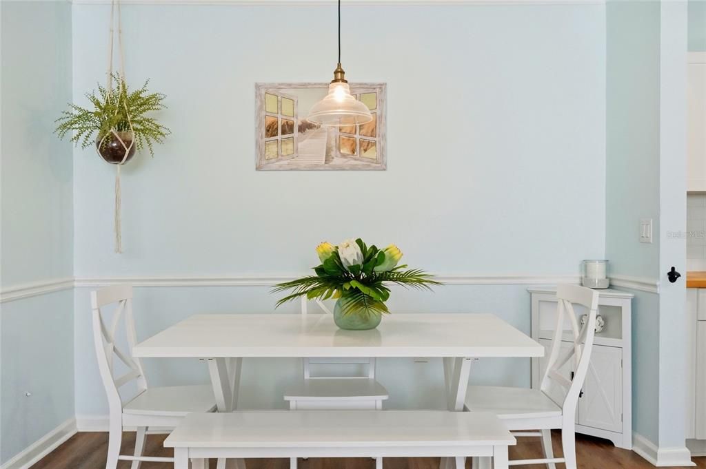 For Sale: $250,000 (2 beds, 2 baths, 1132 Square Feet)