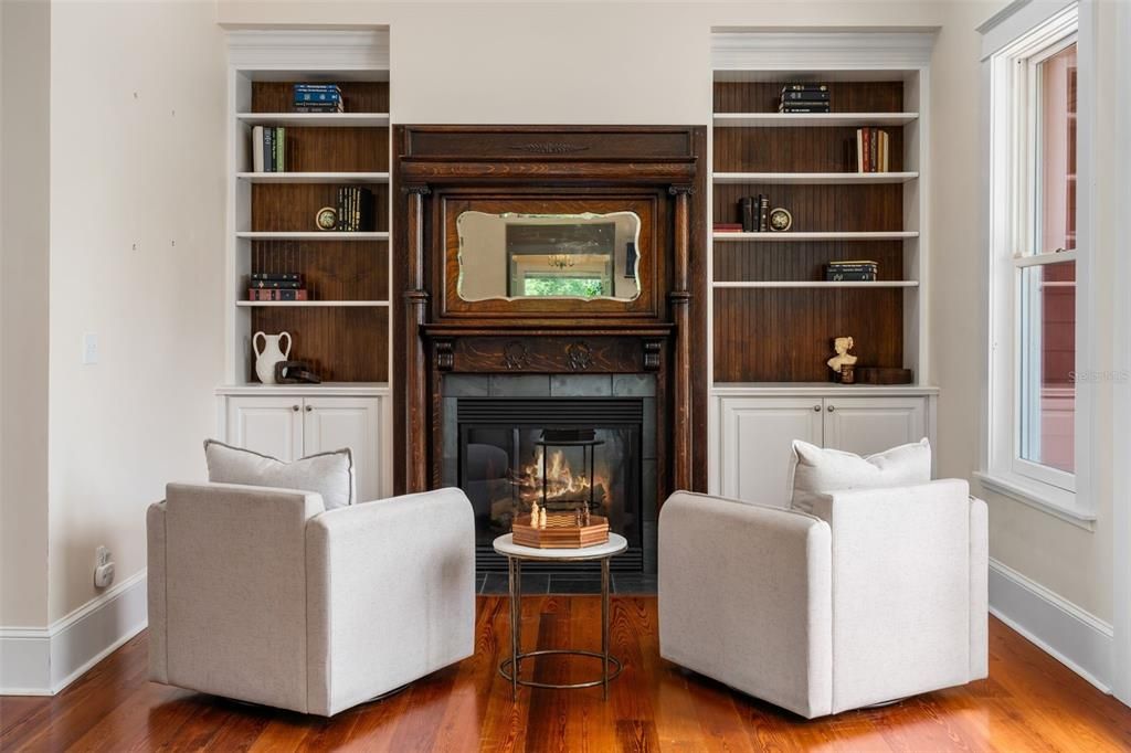 For Sale: $2,795,000 (8 beds, 7 baths, 8231 Square Feet)