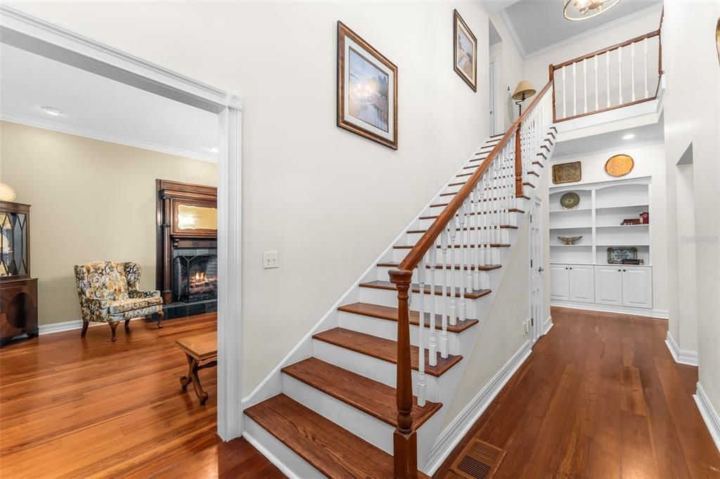 For Sale: $2,795,000 (8 beds, 7 baths, 8231 Square Feet)