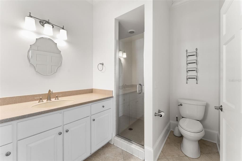 For Sale: $2,795,000 (8 beds, 7 baths, 8231 Square Feet)
