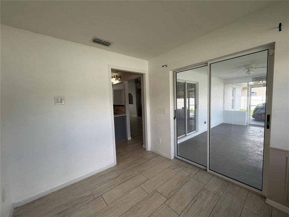 В аренду: $1,795 (3 спален, 3 ванн, 1756 Квадратных фут)