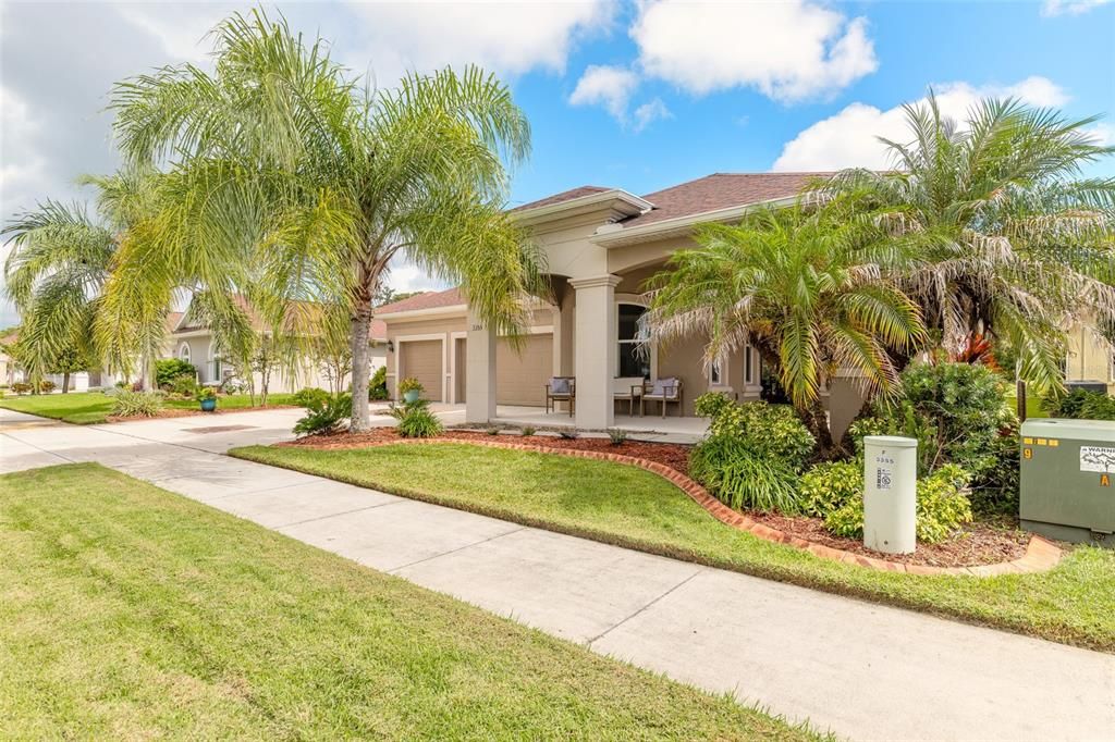 For Sale: $699,888 (3 beds, 2 baths, 2267 Square Feet)