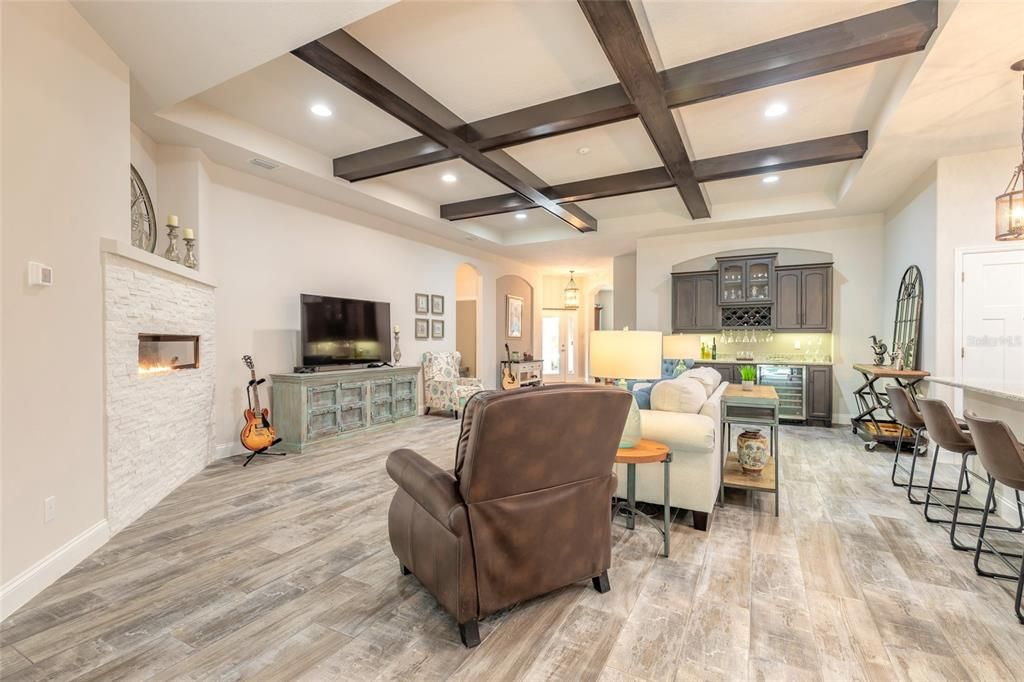 For Sale: $699,888 (3 beds, 2 baths, 2267 Square Feet)