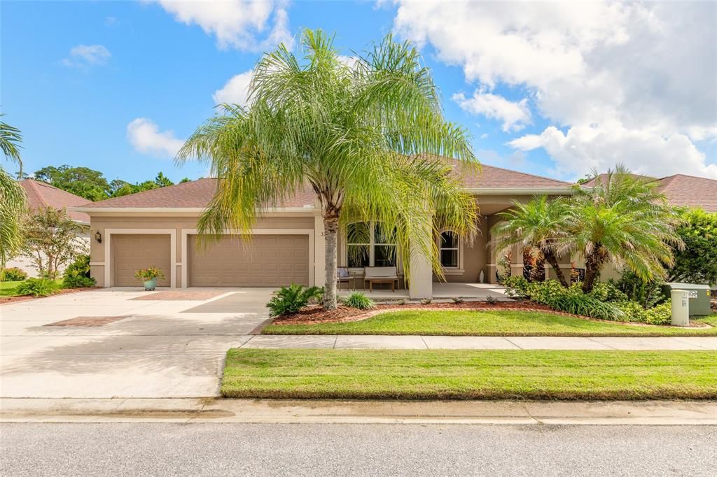 For Sale: $699,888 (3 beds, 2 baths, 2267 Square Feet)