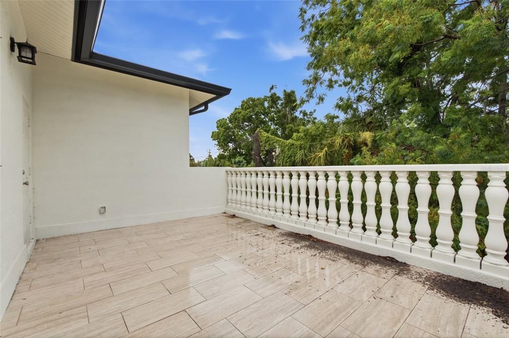 На продажу: $899,900 (5 спален, 3 ванн, 2740 Квадратных фут)