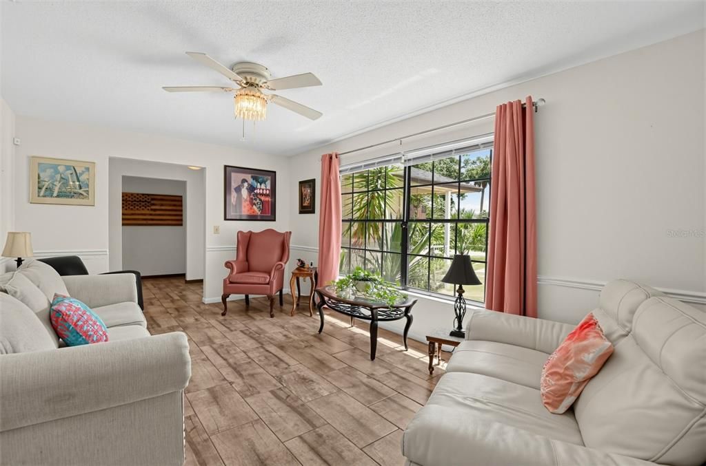 For Sale: $420,000 (3 beds, 2 baths, 1896 Square Feet)