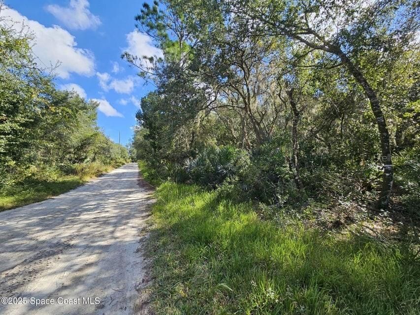 For Sale: $499,000 (10.07 acres)
