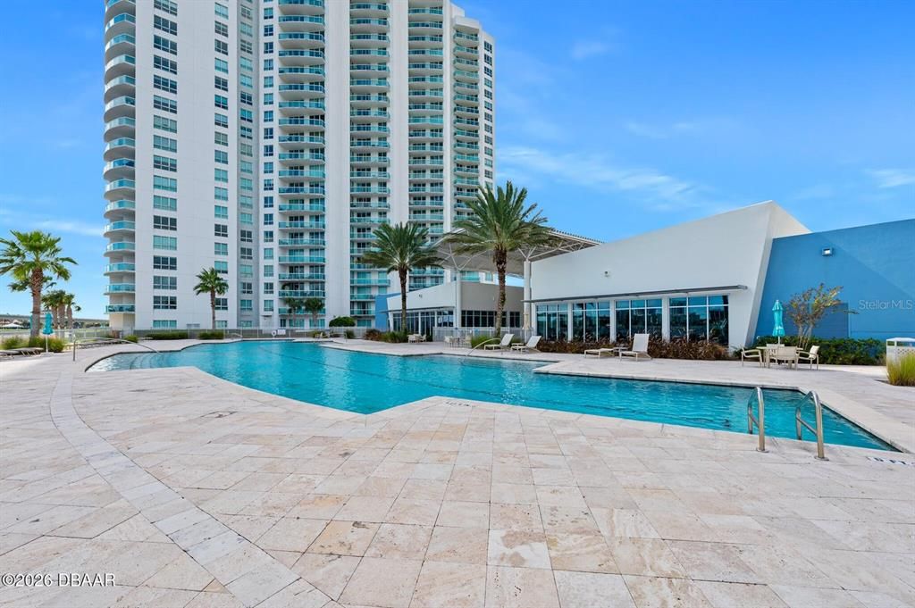 For Sale: $559,900 (3 beds, 3 baths, 2239 Square Feet)