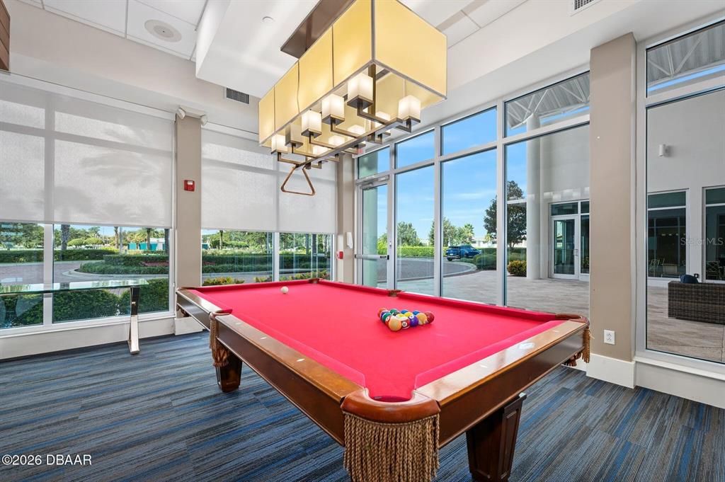 For Sale: $559,900 (3 beds, 3 baths, 2239 Square Feet)