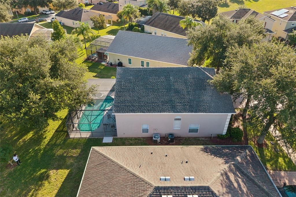 For Sale: $425,000 (5 beds, 3 baths, 2345 Square Feet)