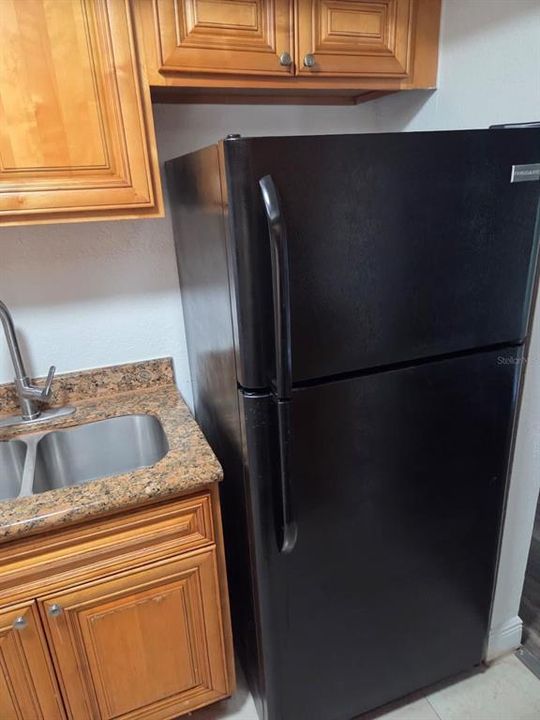 For Rent: $1,400 (2 beds, 2 baths, 976 Square Feet)