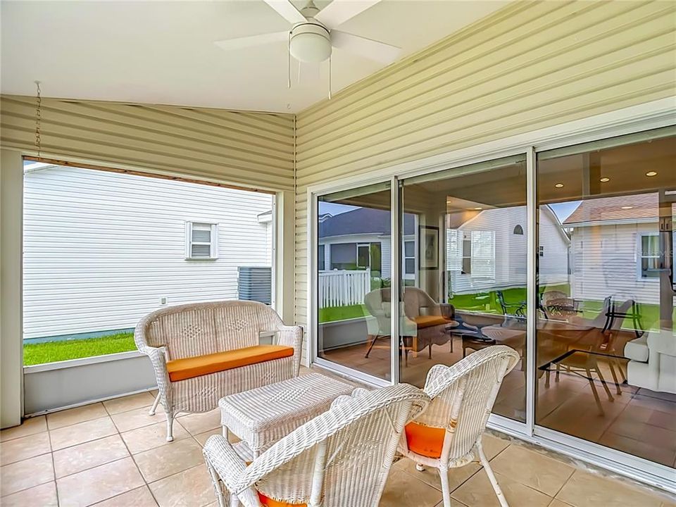 En Venta: $332,000 (2 camas, 2 baños, 1212 Pies cuadrados)