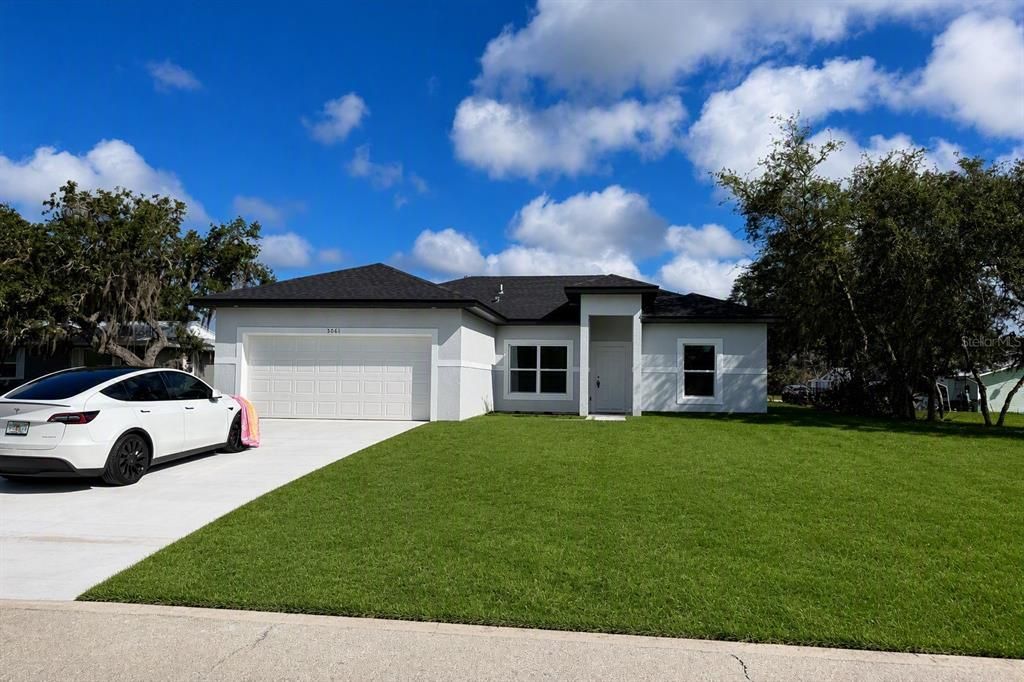 For Rent: $1,850 (3 beds, 2 baths, 1647 Square Feet)