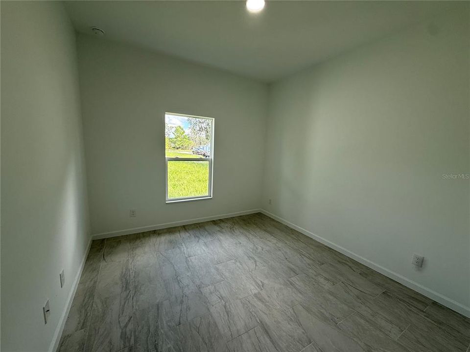 For Rent: $1,850 (3 beds, 2 baths, 1647 Square Feet)