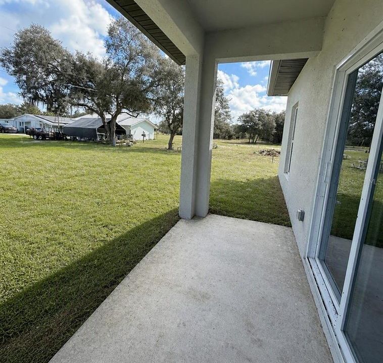 For Rent: $1,850 (3 beds, 2 baths, 1647 Square Feet)