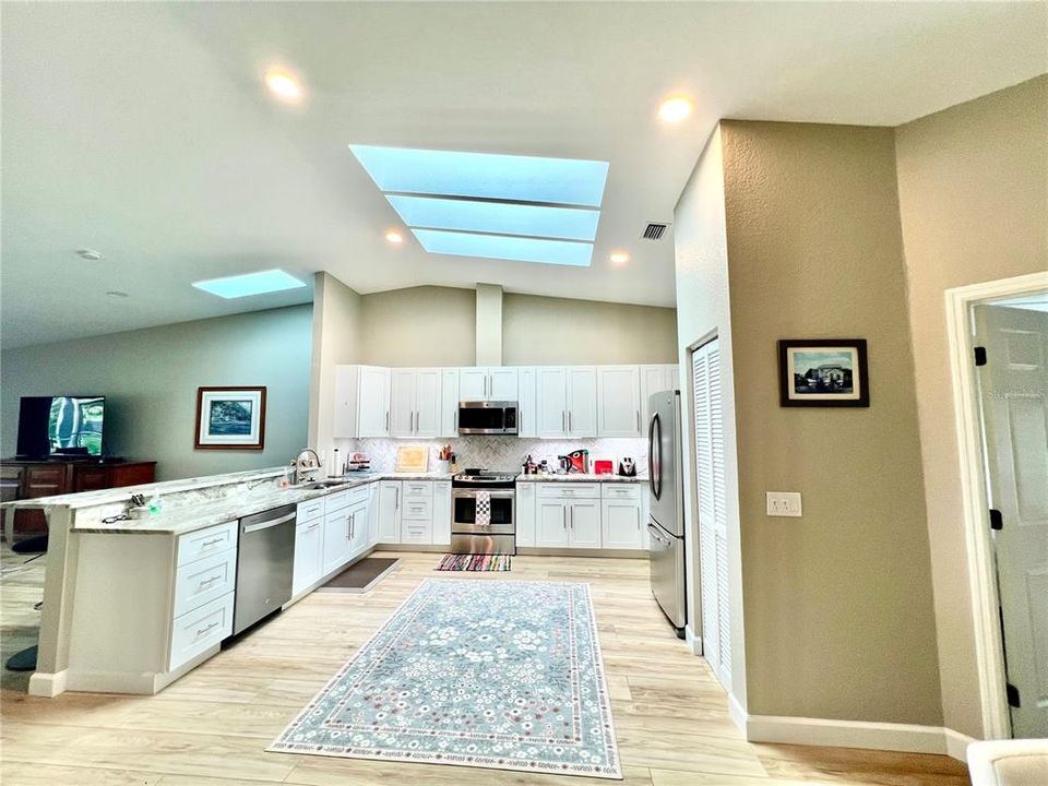 For Rent: $6,000 (2 beds, 2 baths, 2061 Square Feet)