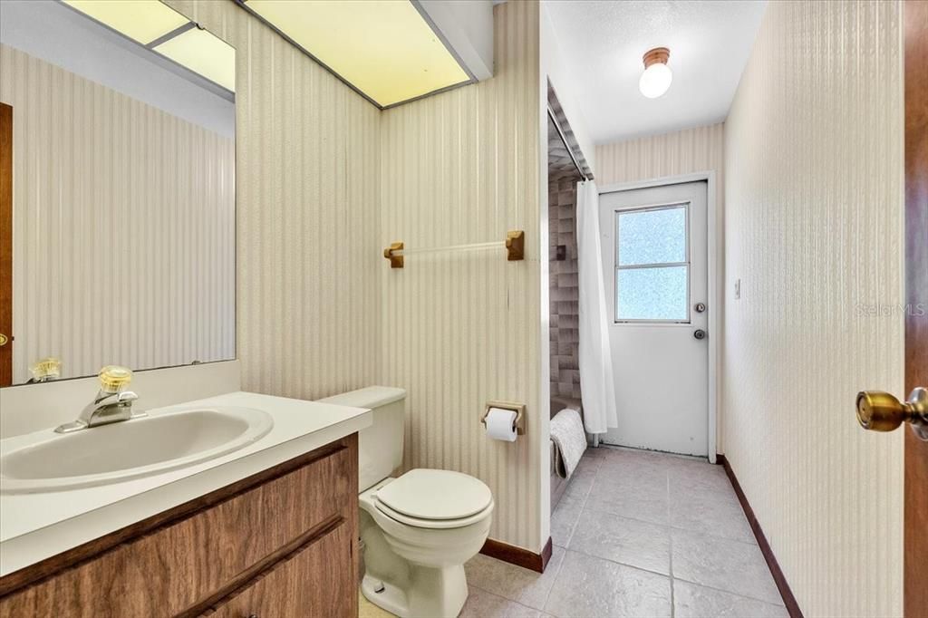 На продажу: $264,900 (3 спален, 2 ванн, 1501 Квадратных фут)