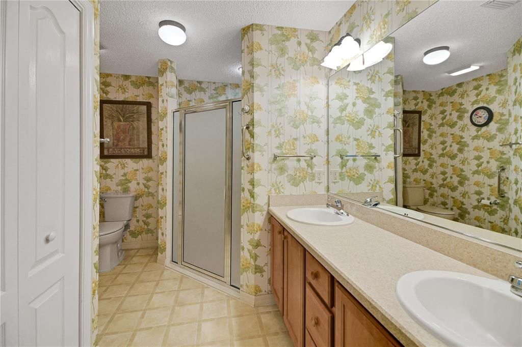 For Sale: $388,876 (3 beds, 2 baths, 1766 Square Feet)
