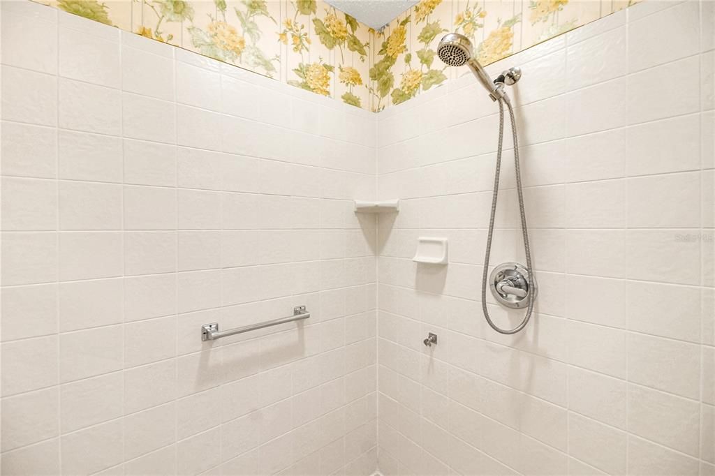 For Sale: $388,876 (3 beds, 2 baths, 1766 Square Feet)