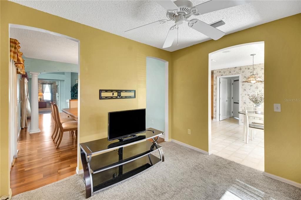 For Sale: $388,876 (3 beds, 2 baths, 1766 Square Feet)