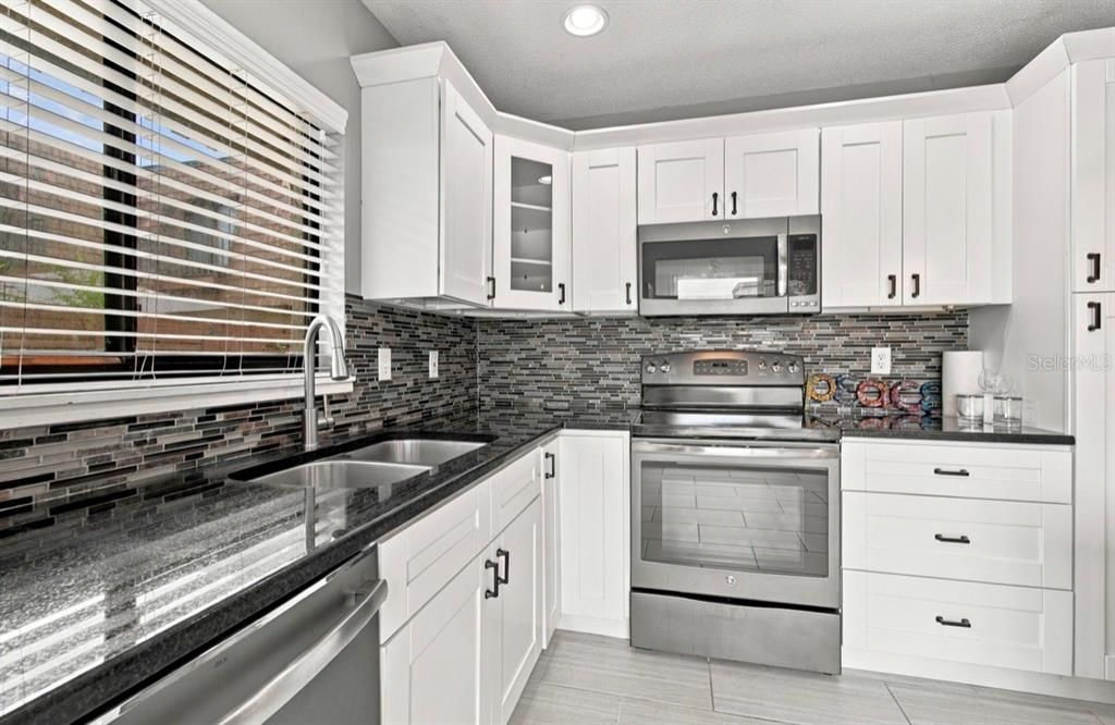 En Venta: $209,900 (2 camas, 2 baños, 1312 Pies cuadrados)