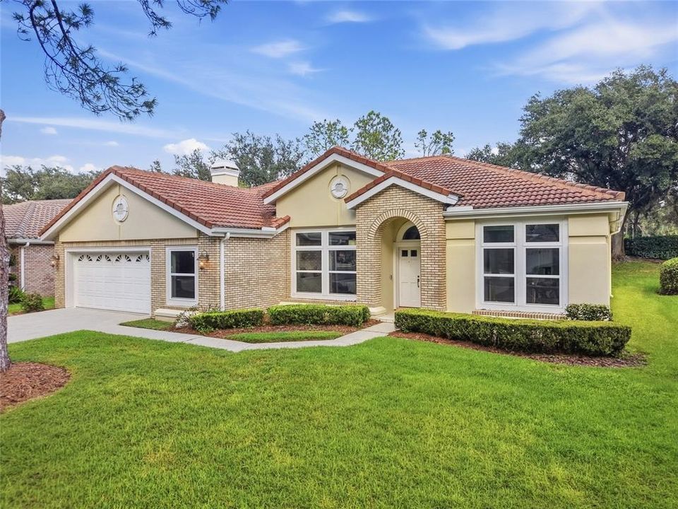 For Sale: $749,000 (4 beds, 3 baths, 2454 Square Feet)