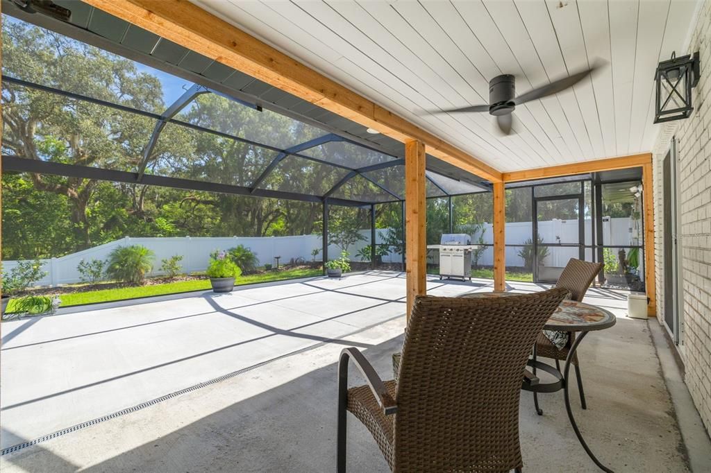 For Sale: $459,000 (3 beds, 2 baths, 1587 Square Feet)