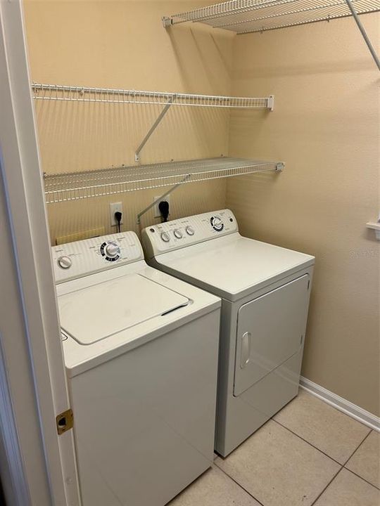 For Rent: $2,100 (2 beds, 2 baths, 990 Square Feet)