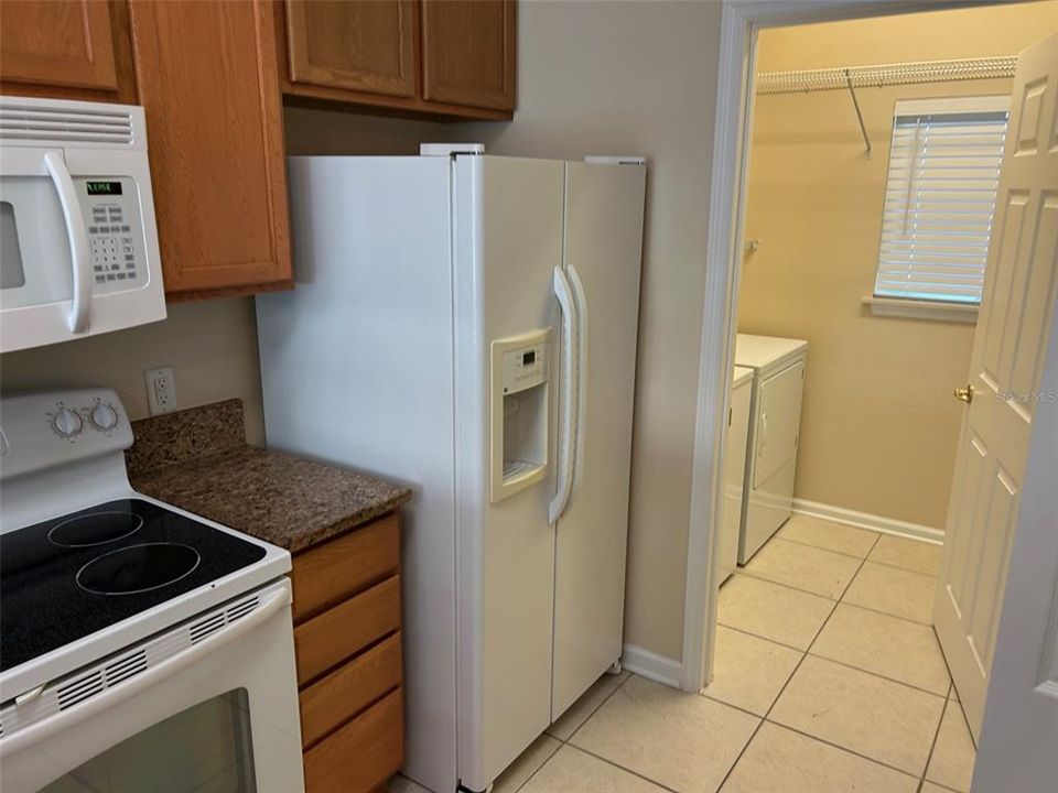 For Rent: $2,100 (2 beds, 2 baths, 990 Square Feet)
