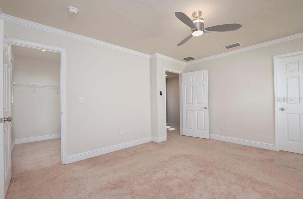 For Rent: $2,300 (2 beds, 2 baths, 1360 Square Feet)