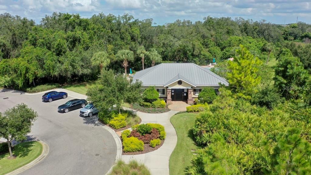 For Rent: $2,300 (2 beds, 2 baths, 1360 Square Feet)