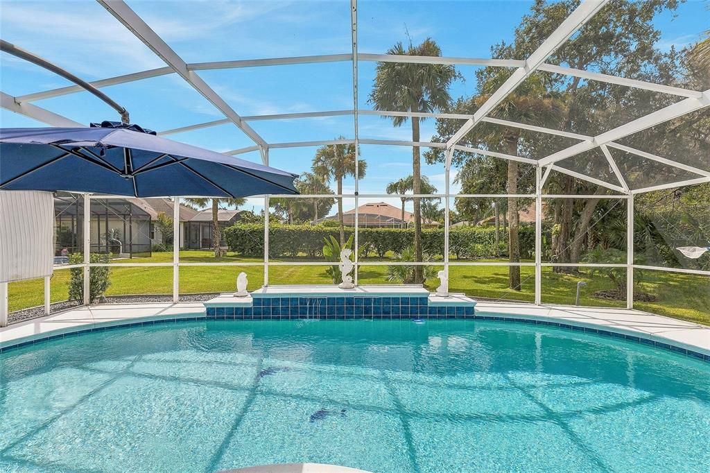 Activo con contrato: $450,000 (3 camas, 2 baños, 1644 Pies cuadrados)