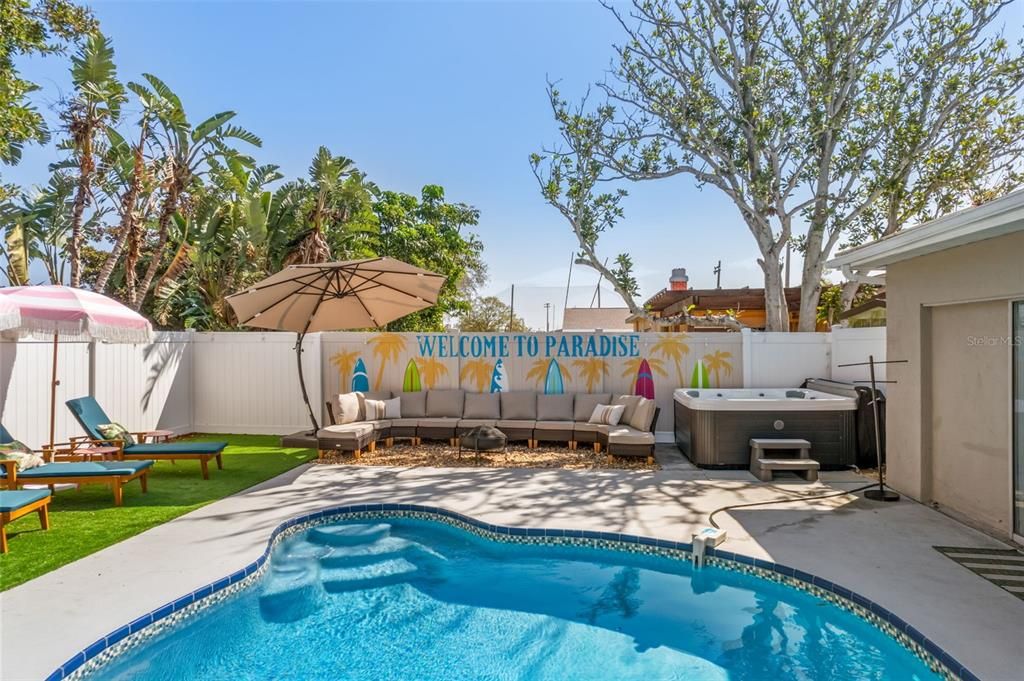 For Sale: $825,000 (4 beds, 2 baths, 1993 Square Feet)