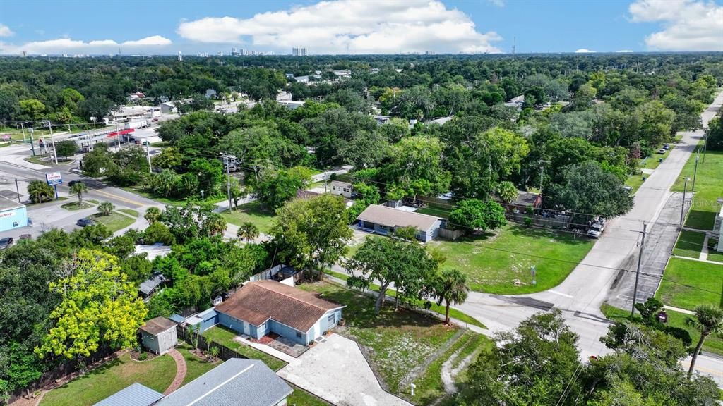 For Sale: $219,500 (3 beds, 2 baths, 966 Square Feet)