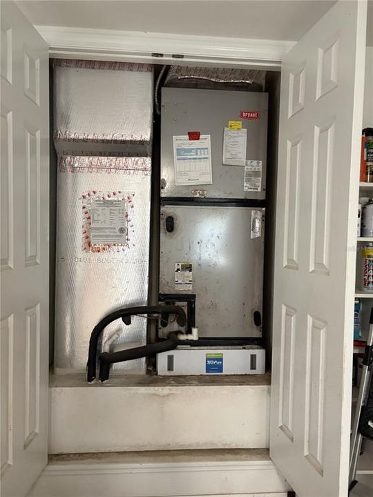 En Venta: $508,000 (3 camas, 2 baños, 2423 Pies cuadrados)