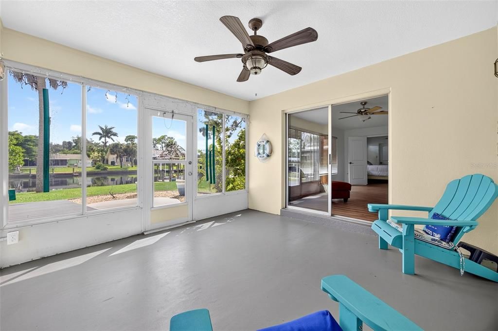 For Sale: $380,000 (2 beds, 2 baths, 1461 Square Feet)