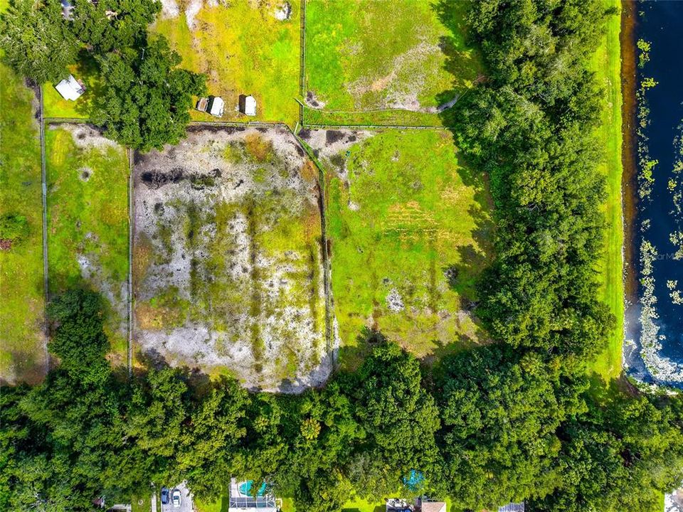 For Sale: $2,400,000 (5.00 acres)