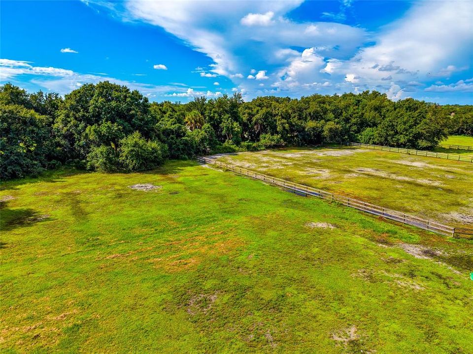 For Sale: $2,400,000 (5.00 acres)