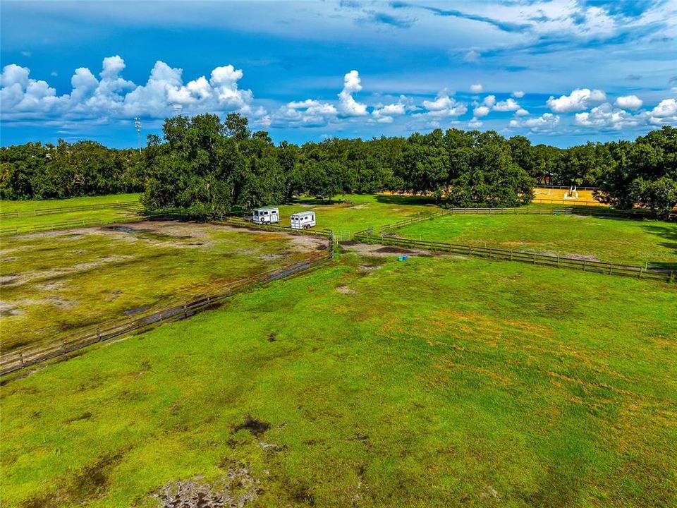 For Sale: $2,400,000 (5.00 acres)