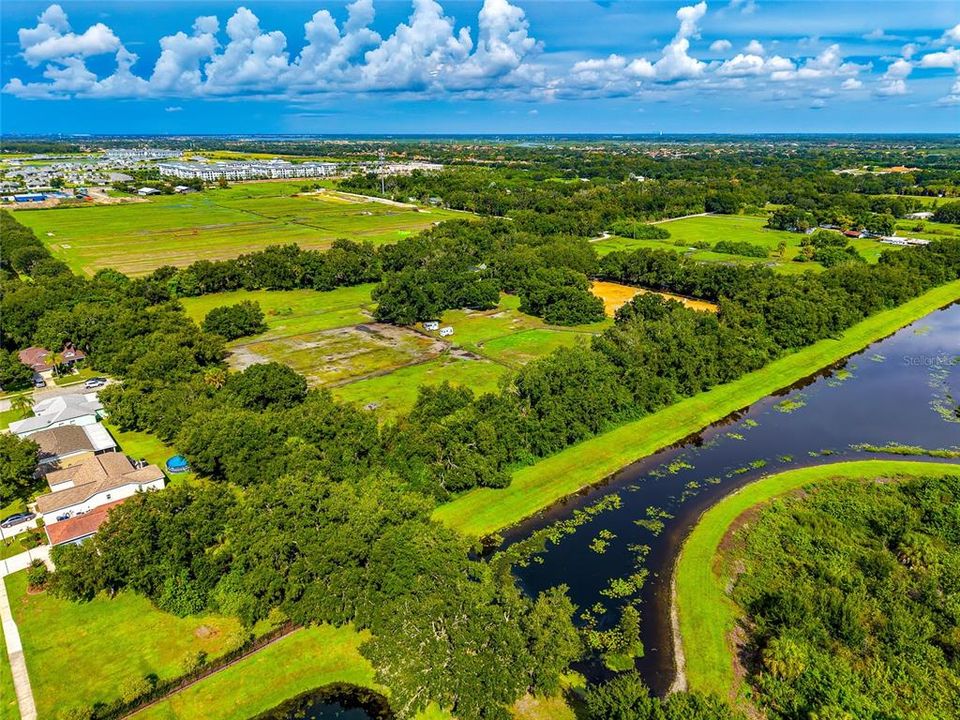 For Sale: $2,400,000 (5.00 acres)