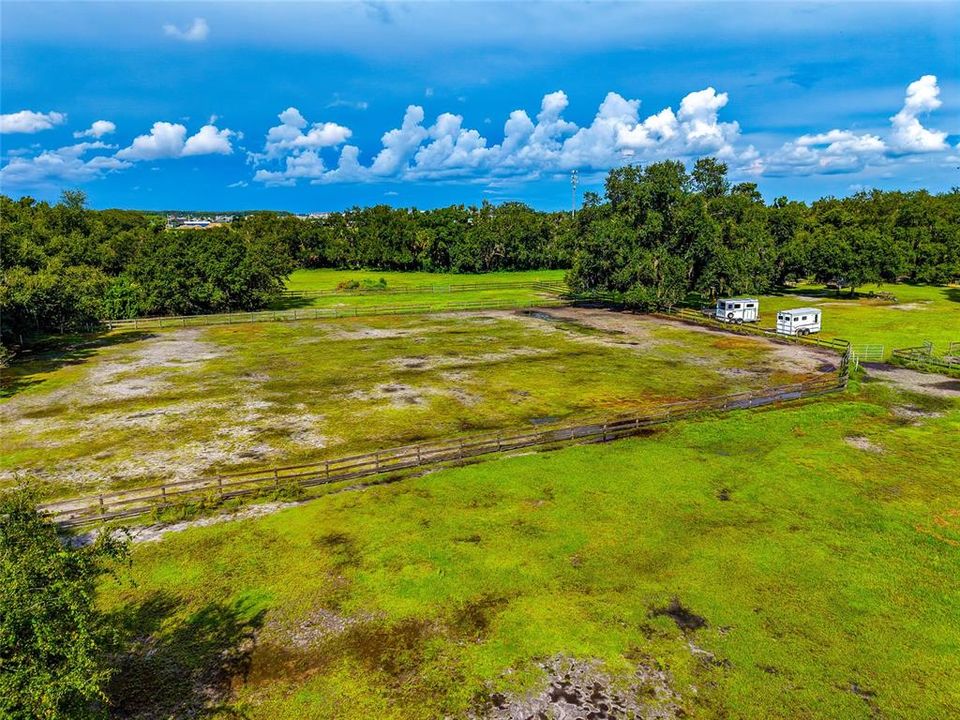 For Sale: $2,400,000 (5.00 acres)