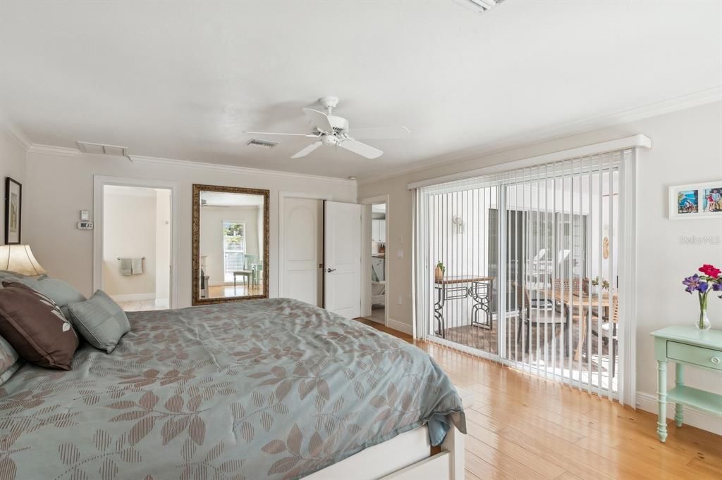 For Rent: $8,500 (3 beds, 3 baths, 2203 Square Feet)