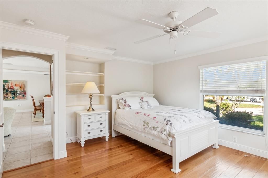 For Rent: $8,500 (3 beds, 3 baths, 2203 Square Feet)