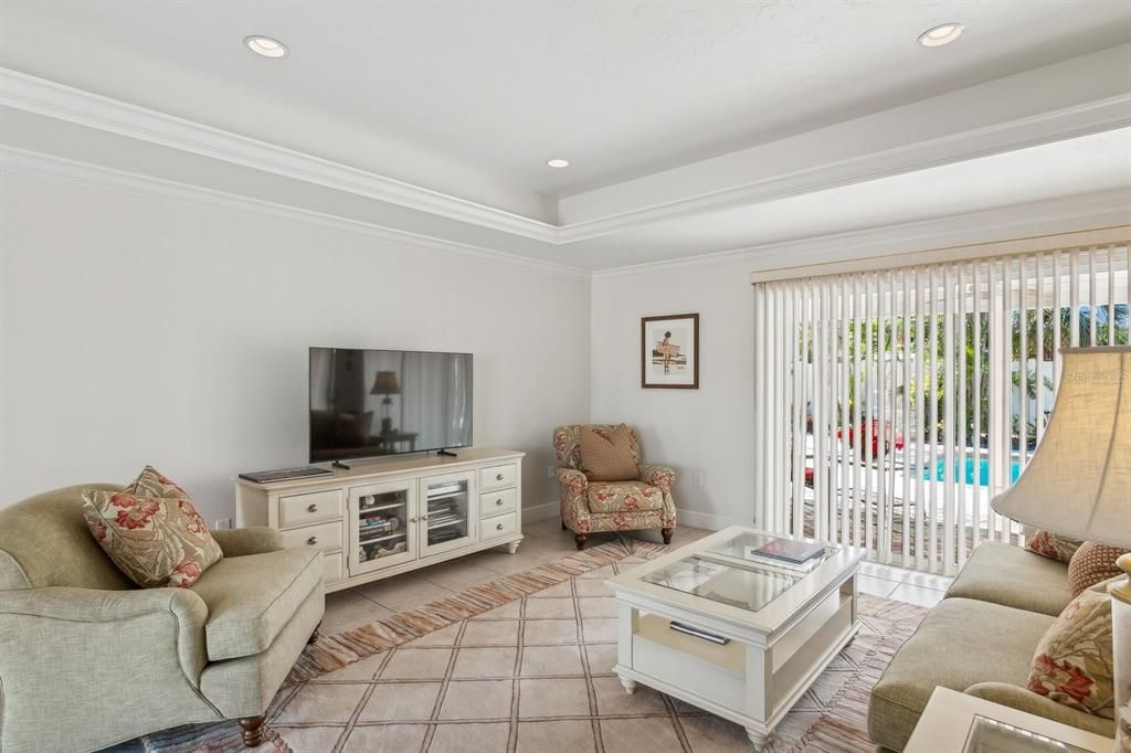 For Rent: $8,500 (3 beds, 3 baths, 2203 Square Feet)