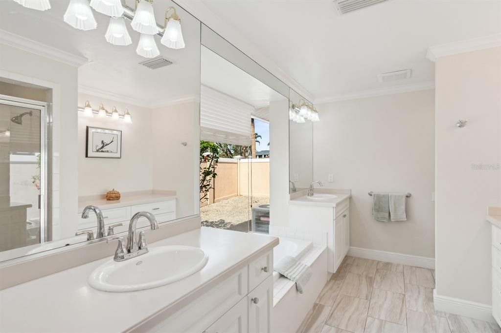 For Rent: $8,500 (3 beds, 3 baths, 2203 Square Feet)