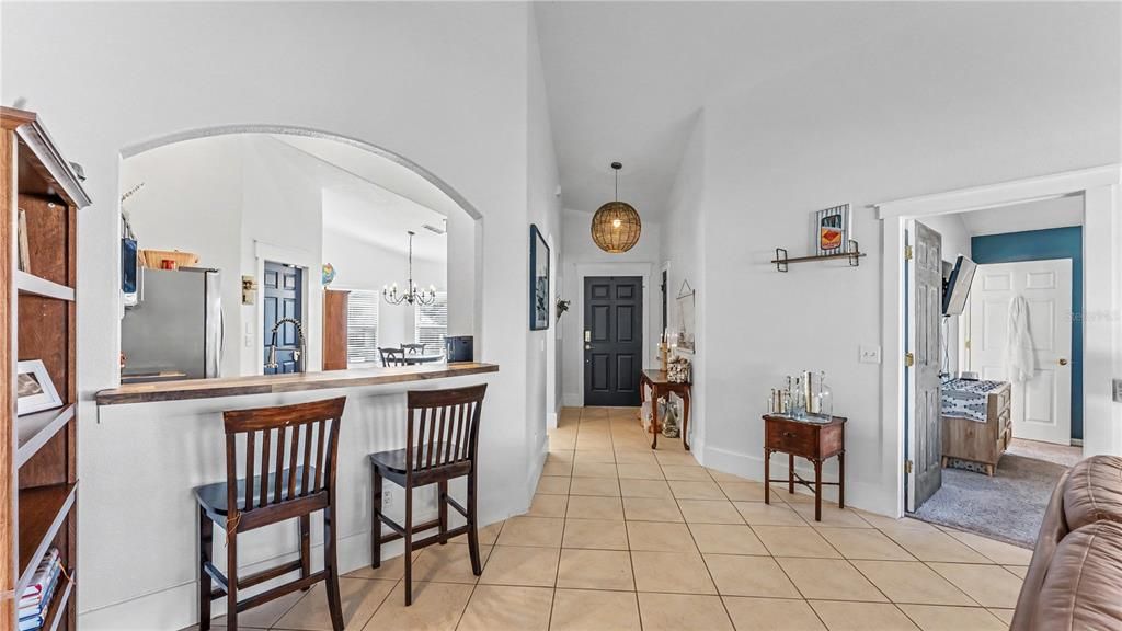 For Sale: $299,000 (3 beds, 2 baths, 1372 Square Feet)