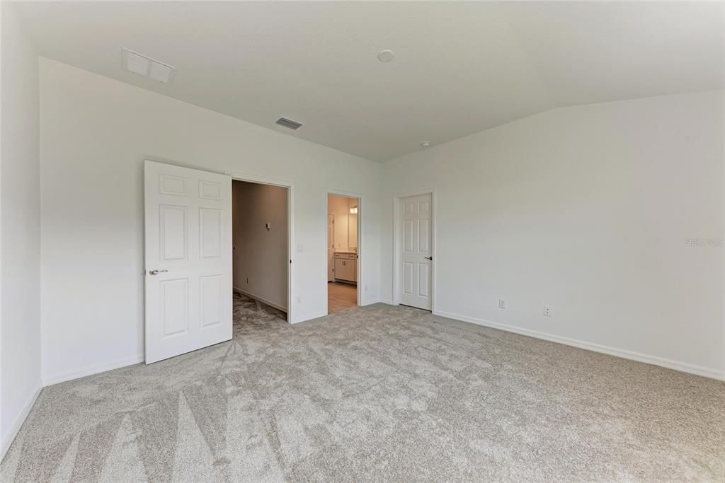 В аренду: $2,800 (3 спален, 2 ванн, 1853 Квадратных фут)
