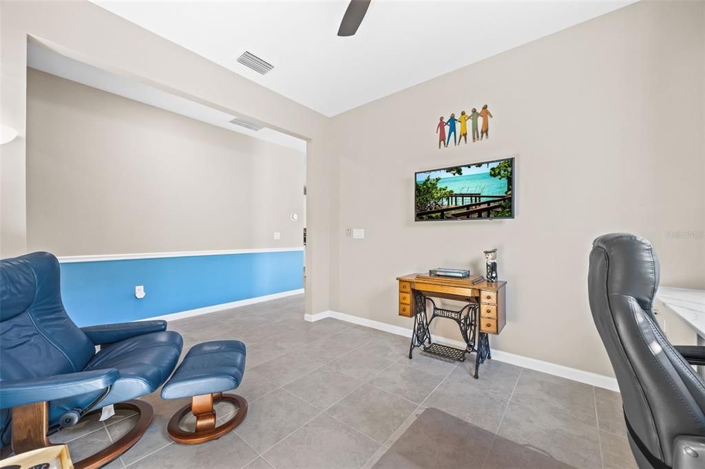 For Sale: $599,000 (2 beds, 2 baths, 1885 Square Feet)