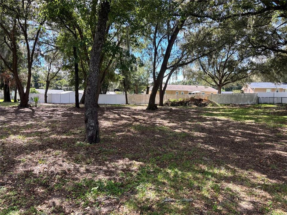 待售: $45,000 (0.25 acres)