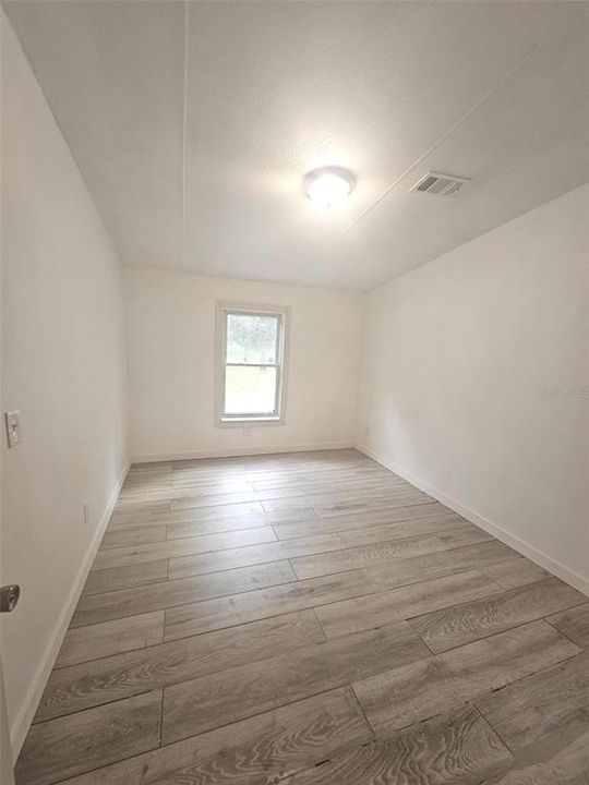 For Sale: $369,000 (4 beds, 2 baths, 1296 Square Feet)